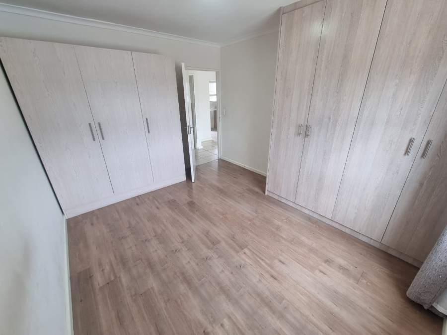 To Let 2 Bedroom Property for Rent in Wetton Western Cape